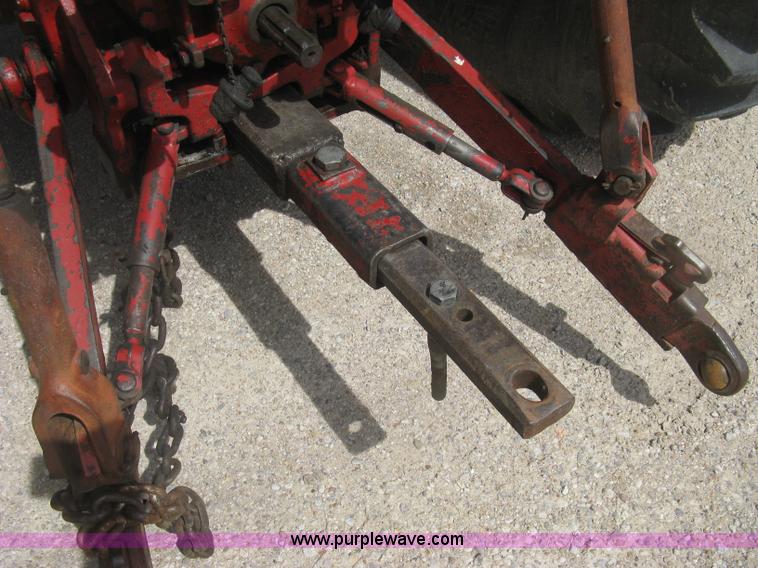 image for item J2835 International Farmall 806 tractor