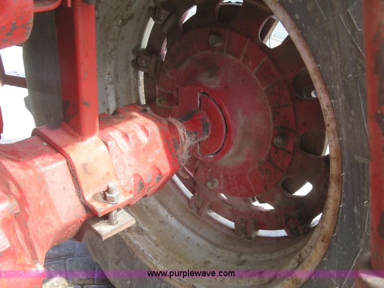 image for item J2835 International Farmall 806 tractor