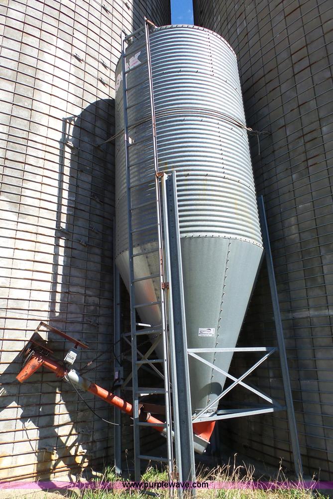 image for item J4165 Brooke feed cone hopper bin