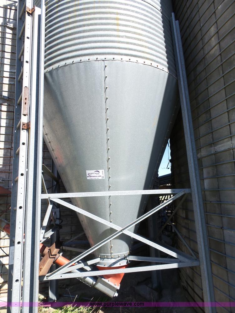 image for item J4165 Brooke feed cone hopper bin