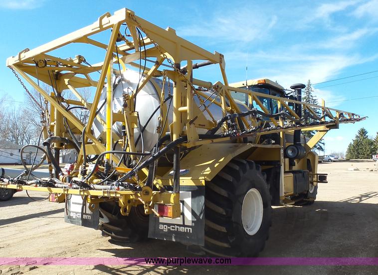 image for item J5499 2000 Ag-Chem TerraGator 8103 self-propelled applicator