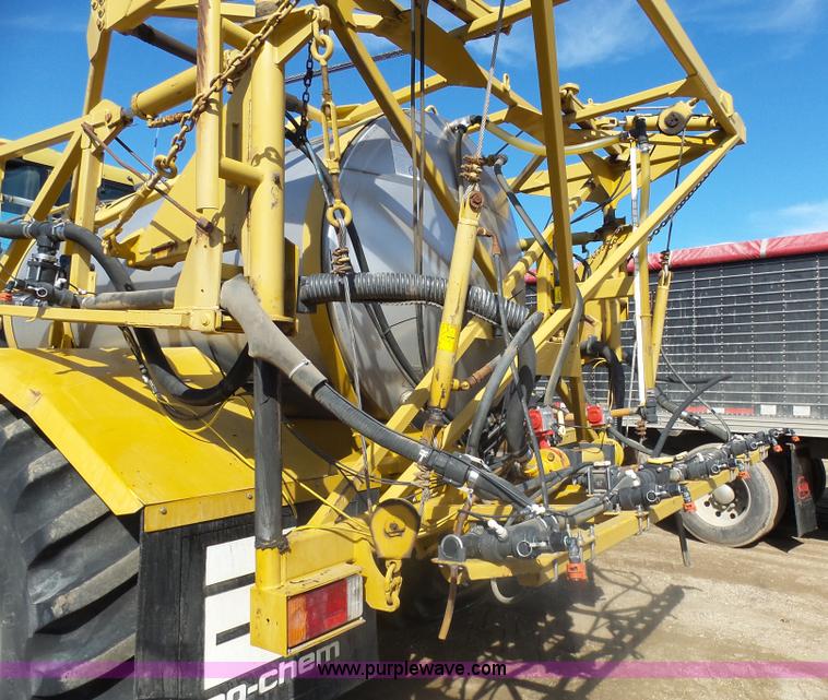 image for item J5499 2000 Ag-Chem TerraGator 8103 self-propelled applicator