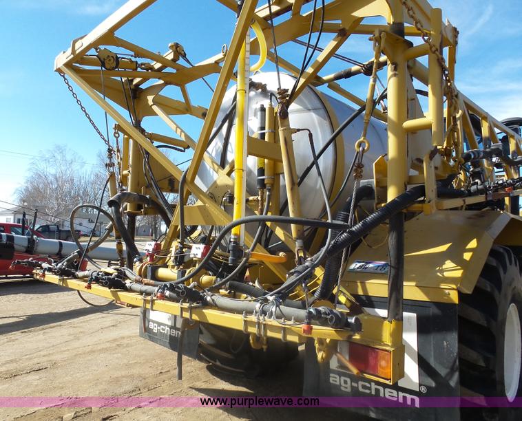image for item J5499 2000 Ag-Chem TerraGator 8103 self-propelled applicator
