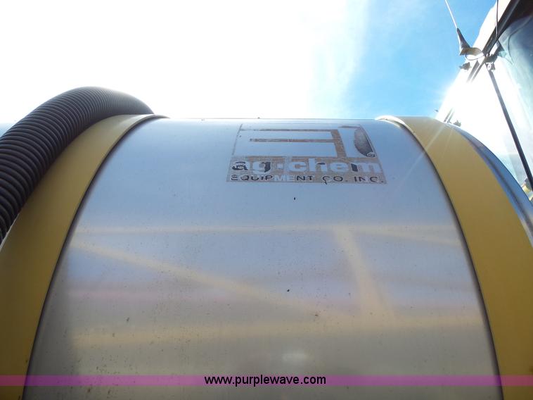 image for item J5499 2000 Ag-Chem TerraGator 8103 self-propelled applicator