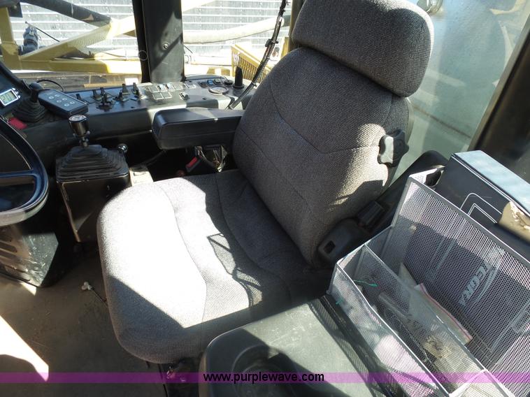 image for item J5499 2000 Ag-Chem TerraGator 8103 self-propelled applicator