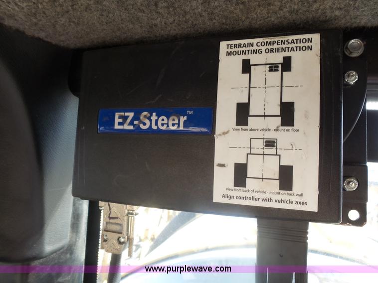 image for item J5499 2000 Ag-Chem TerraGator 8103 self-propelled applicator