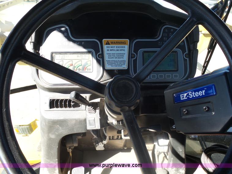 image for item J5499 2000 Ag-Chem TerraGator 8103 self-propelled applicator