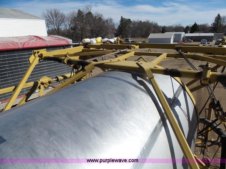 image for item J5499 2000 Ag-Chem TerraGator 8103 self-propelled applicator