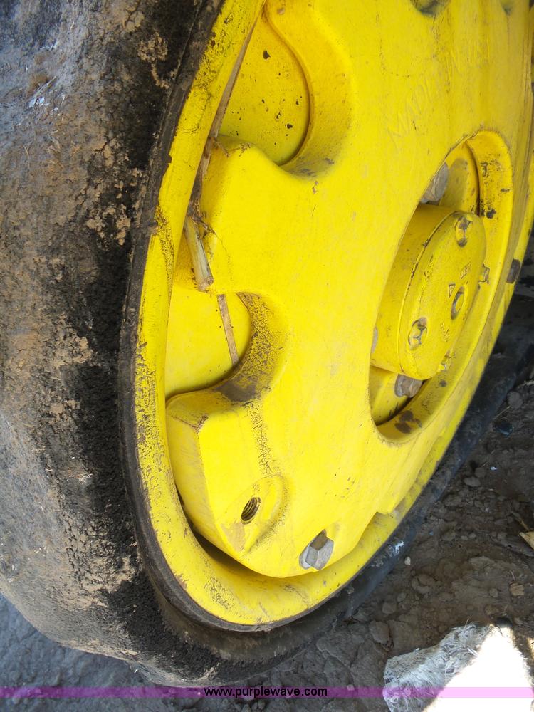 image for item J6160 2007 John Deere 8430T tractor