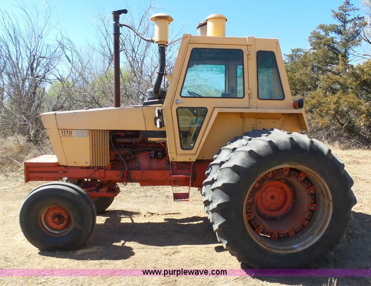 image for item J6178 Case 1170 Agri-King tractor