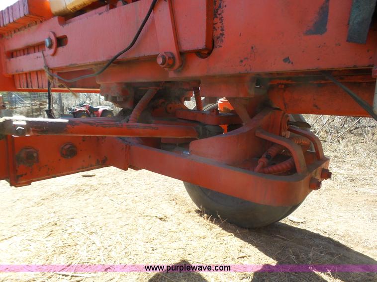 image for item J6178 Case 1170 Agri-King tractor