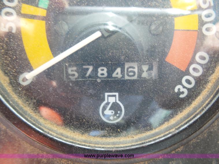 image for item J6178 Case 1170 Agri-King tractor