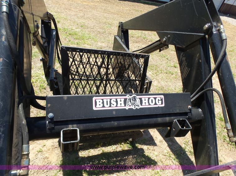 image for item J7523 Bush Hog 2846QT loader