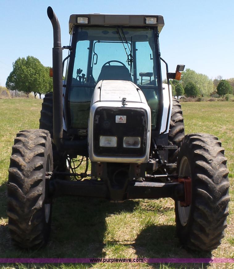 image for item J7525 1998 AGCO White 6710 MFWD tractor
