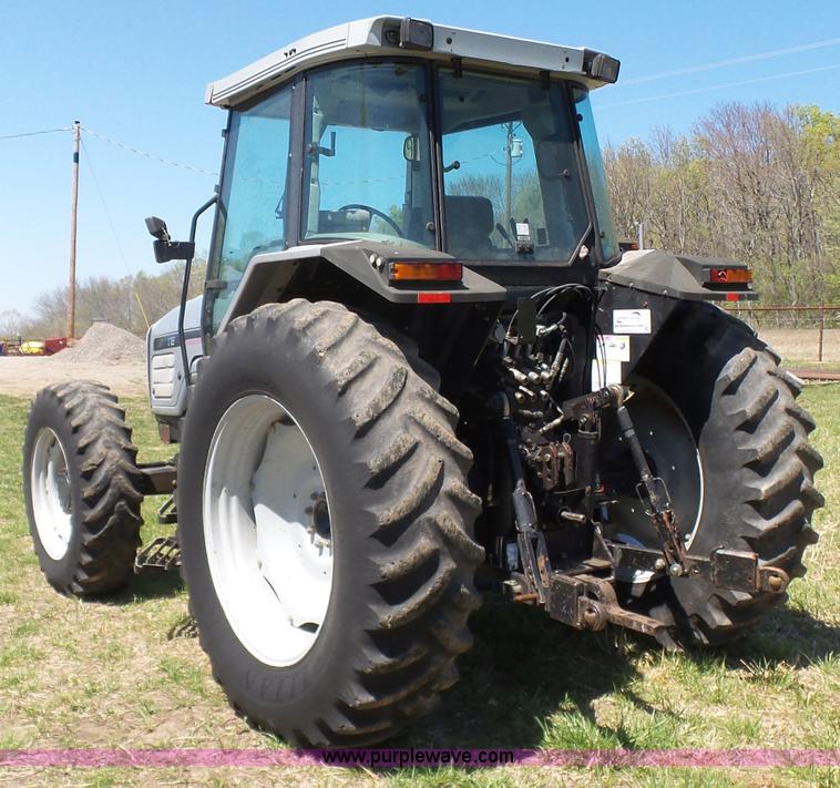 image for item J7525 1998 AGCO White 6710 MFWD tractor