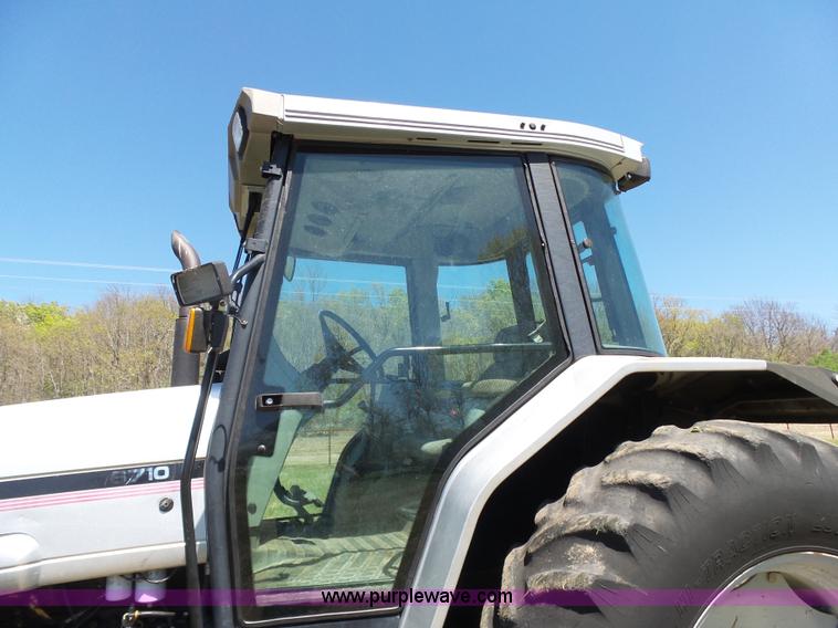 image for item J7525 1998 AGCO White 6710 MFWD tractor