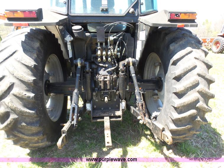 image for item J7525 1998 AGCO White 6710 MFWD tractor