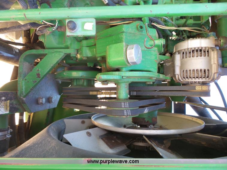 image for item J7539 1990 John Deere 8760 4WD tractor