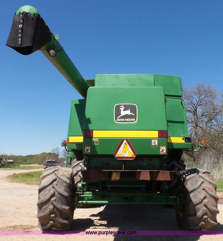 image for item J7541 1998 John Deere CTS II RWA combine