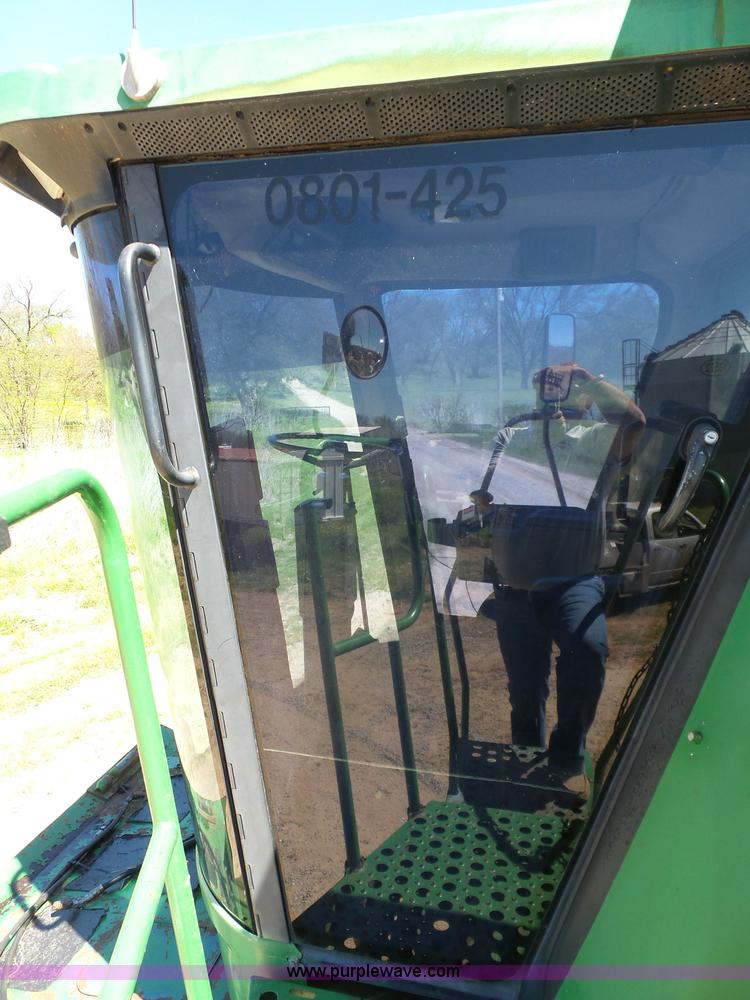 image for item J7541 1998 John Deere CTS II RWA combine