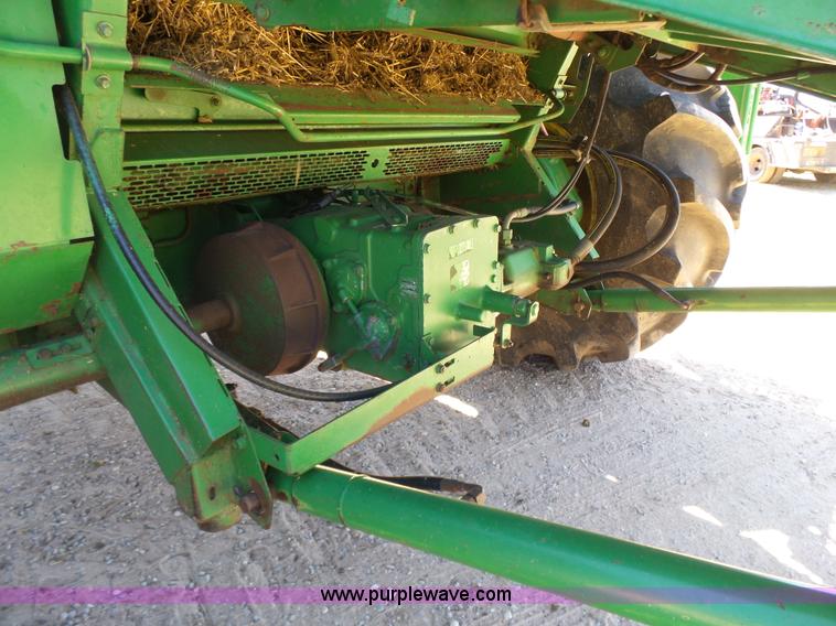 image for item J7541 1998 John Deere CTS II RWA combine