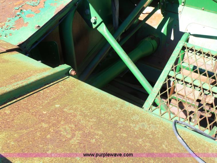 image for item J7541 1998 John Deere CTS II RWA combine