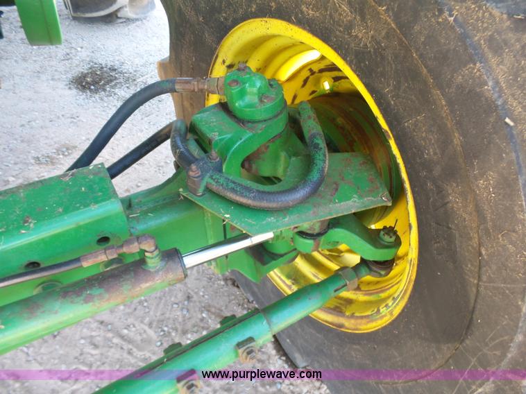 image for item J7541 1998 John Deere CTS II RWA combine