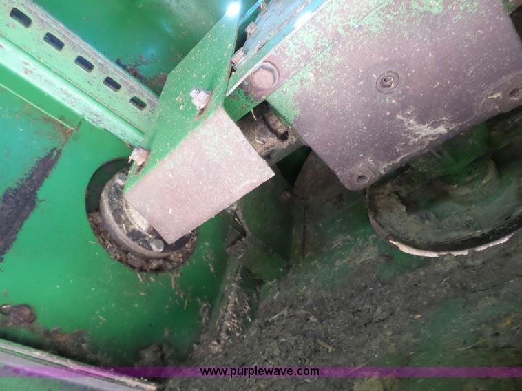 image for item J7541 1998 John Deere CTS II RWA combine