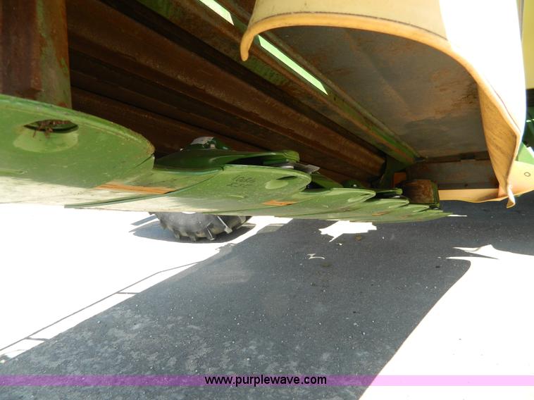 image for item J8981 2006 Krone Big M II self-propelled windrower