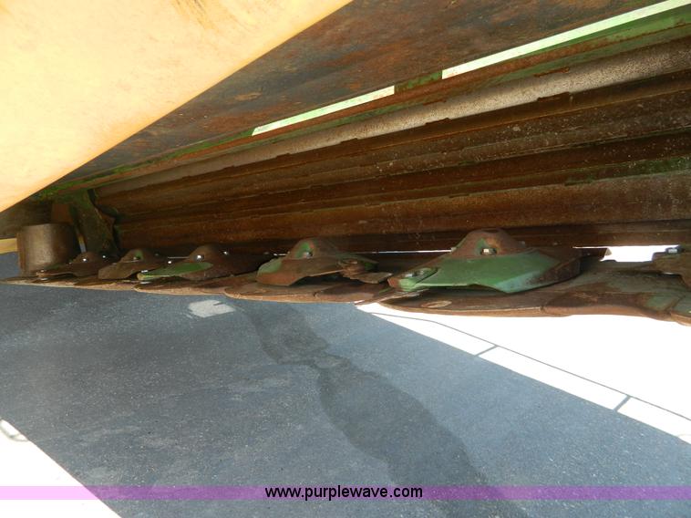 image for item J8981 2006 Krone Big M II self-propelled windrower