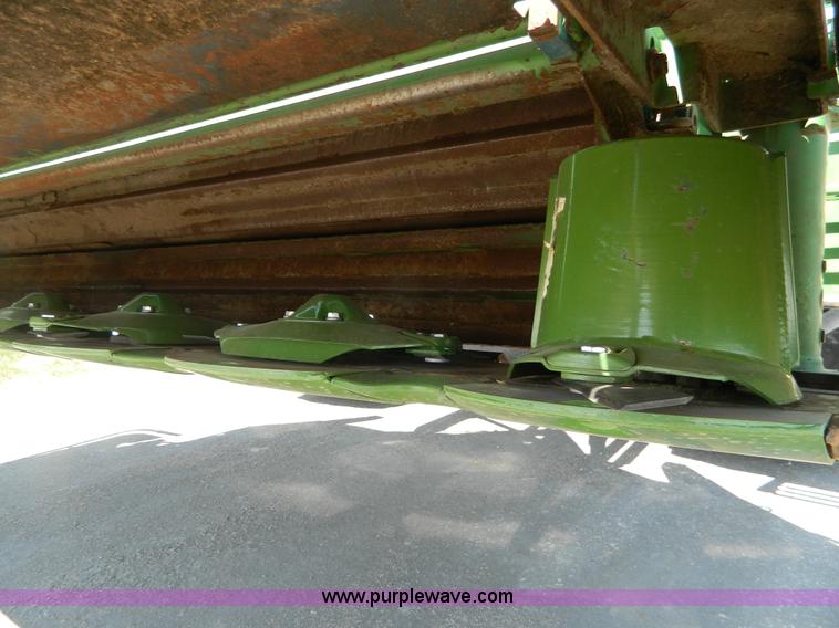 image for item J8981 2006 Krone Big M II self-propelled windrower