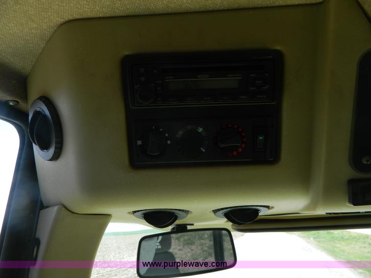 image for item J8981 2006 Krone Big M II self-propelled windrower