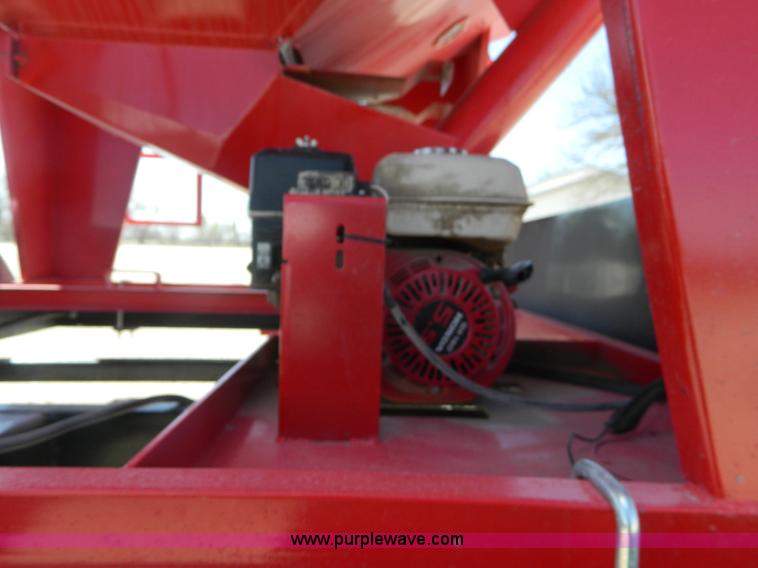 image for item J8987 Patriot seed tender