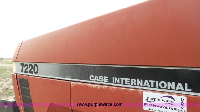 image for item K4247 1994 Case IH 7220 tractor