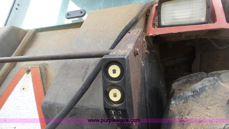 image for item K4247 1994 Case IH 7220 tractor