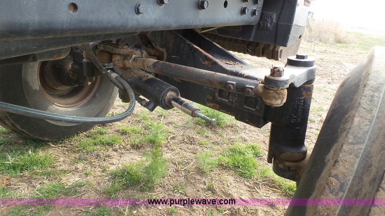 image for item K4247 1994 Case IH 7220 tractor