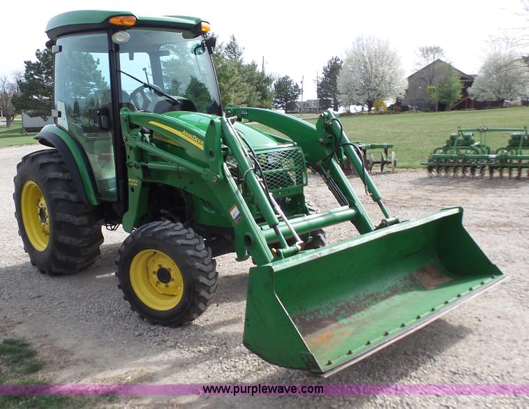 image for item K5128 2007 John Deere 4720 MFWD tractor