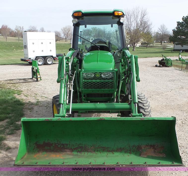image for item K5128 2007 John Deere 4720 MFWD tractor