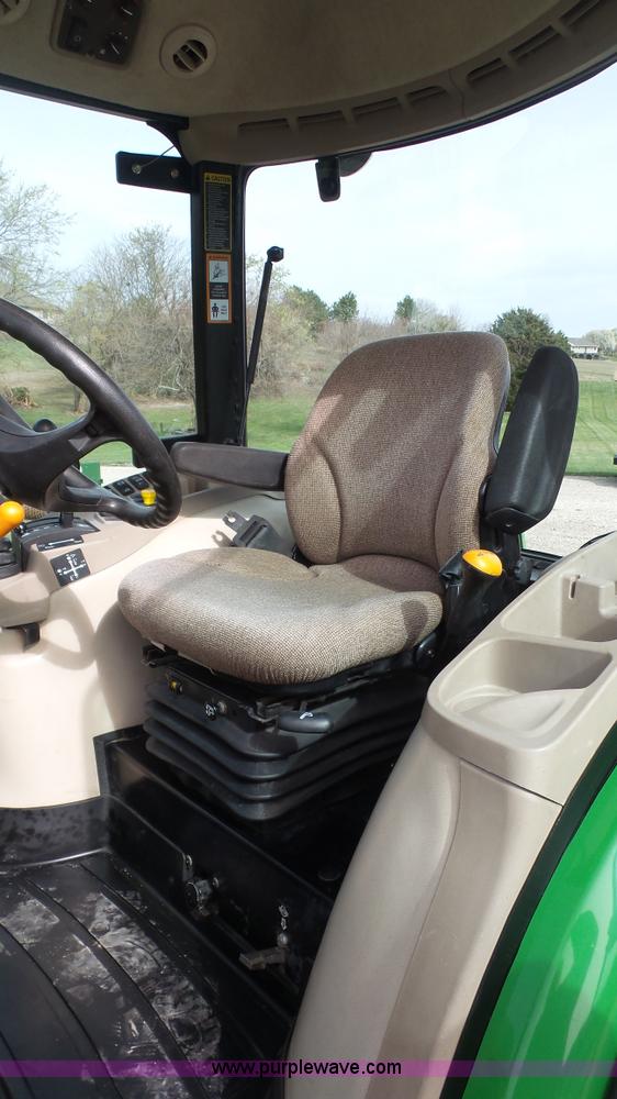 image for item K5128 2007 John Deere 4720 MFWD tractor