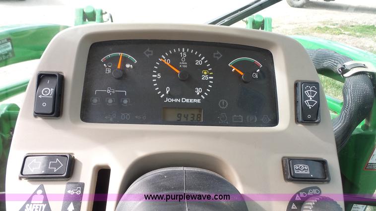 image for item K5128 2007 John Deere 4720 MFWD tractor