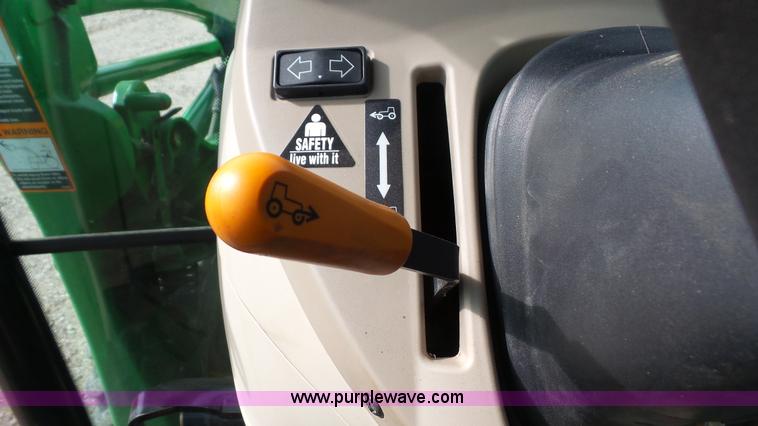 image for item K5128 2007 John Deere 4720 MFWD tractor