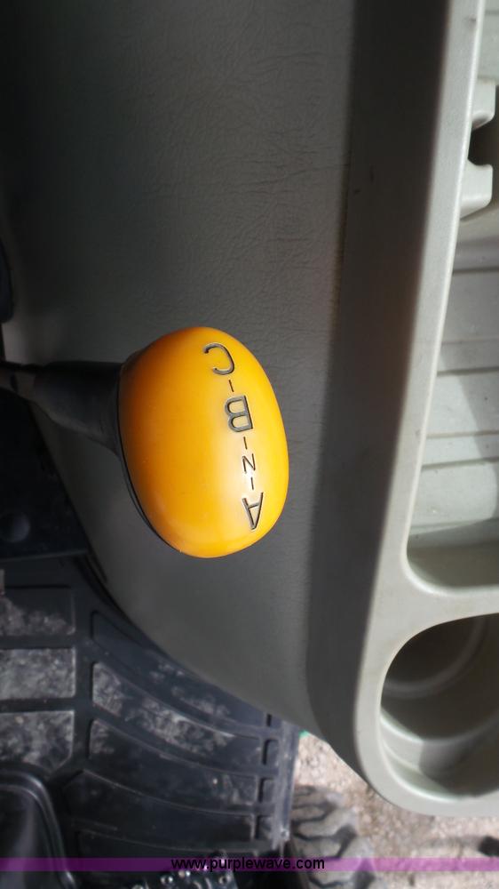 image for item K5128 2007 John Deere 4720 MFWD tractor