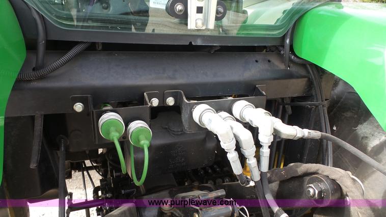 image for item K5128 2007 John Deere 4720 MFWD tractor