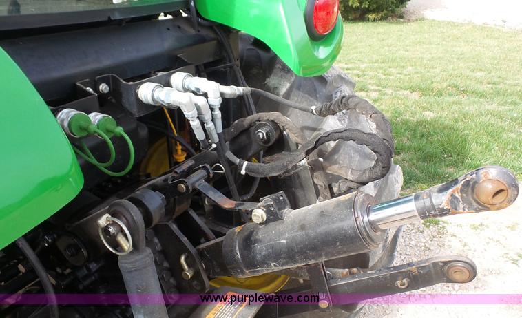 image for item K5128 2007 John Deere 4720 MFWD tractor