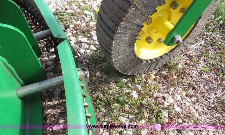 image for item K5141 John Deere MX6 rotary mower