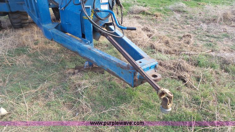 image for item K6754 Kinze 1040 grain cart