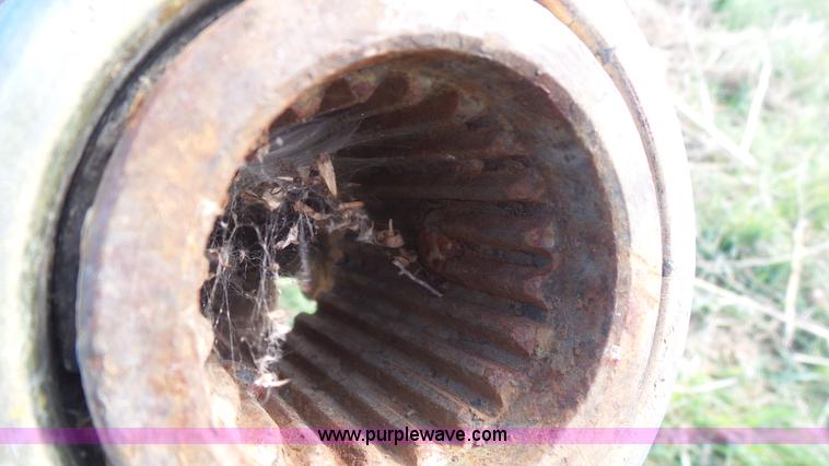 image for item K6754 Kinze 1040 grain cart