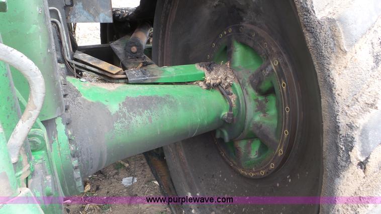 image for item K6762 John Deere 9300T tractor