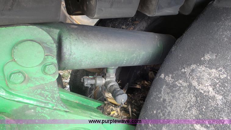 image for item K6762 John Deere 9300T tractor