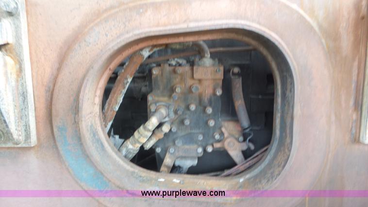 image for item K6762 John Deere 9300T tractor